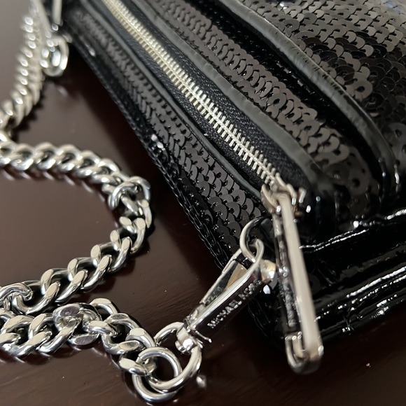 MK - Picture 10 of 12